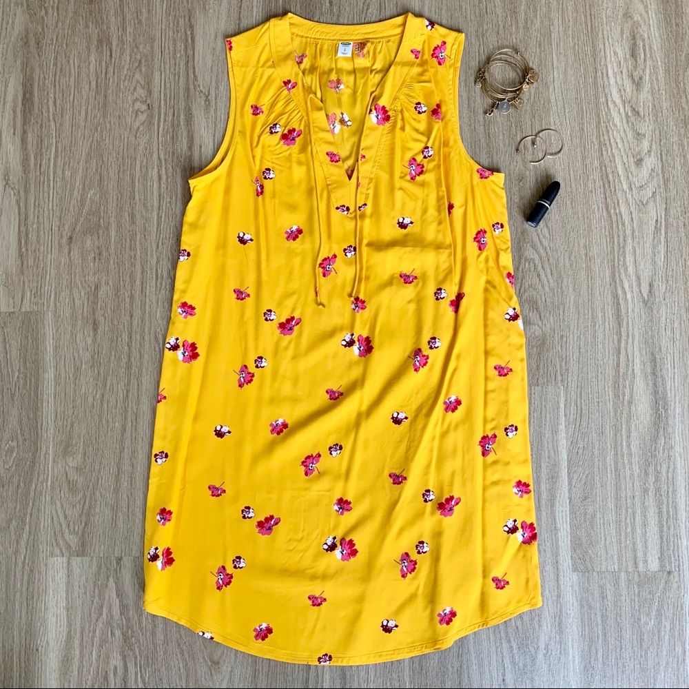 Old Navy Floral Dress